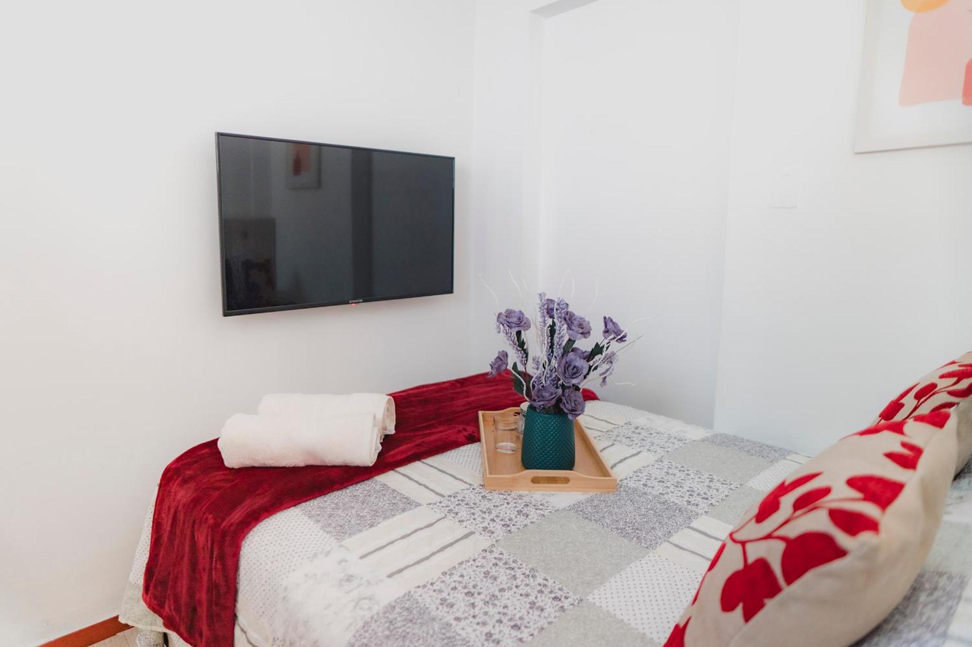 Casa Bellido - Miraflores Private Rooms - Cocina Compartida - Wifi Lima Zewnętrze zdjęcie